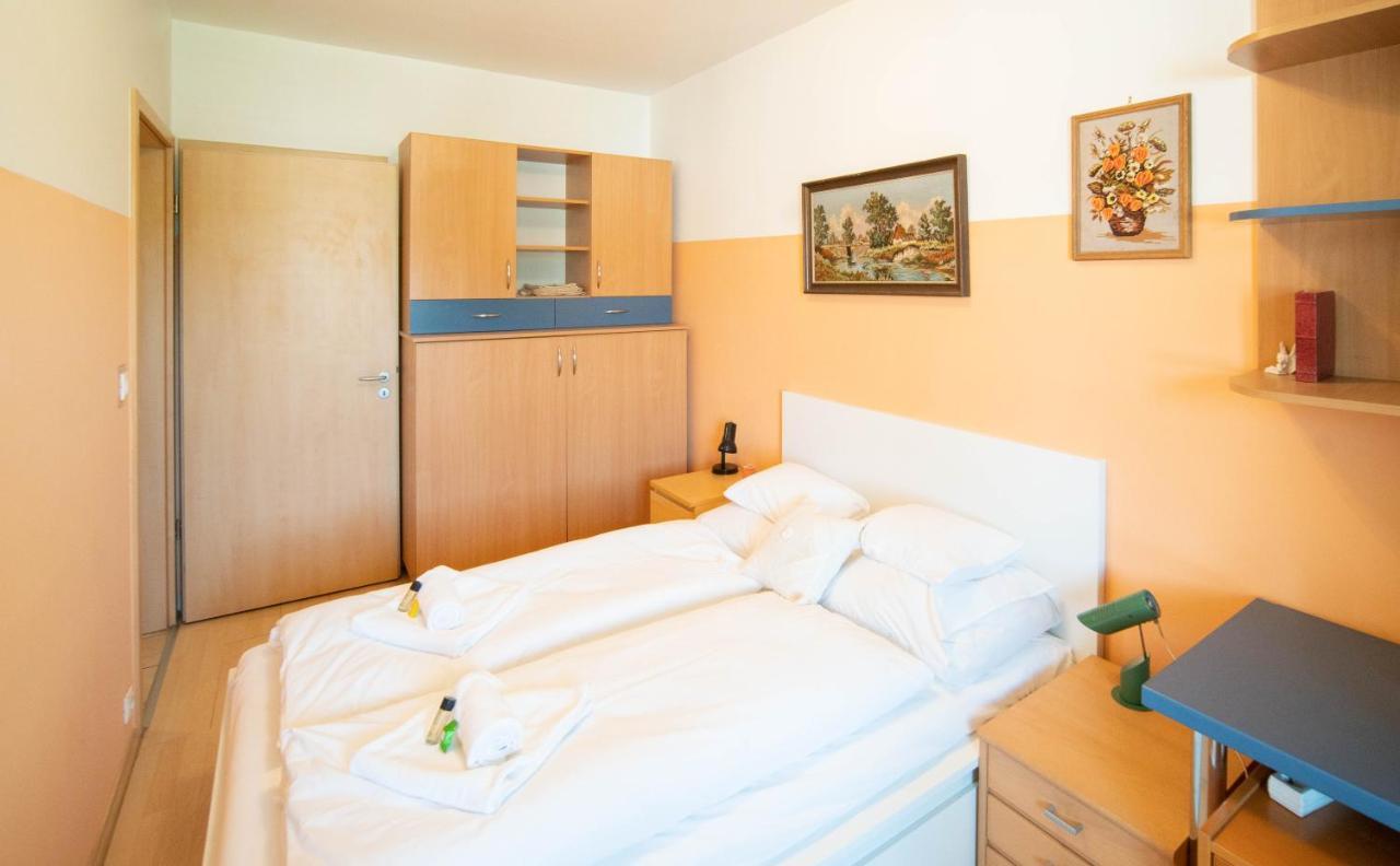 Apartman Free Parking Amphitheater - Wifi, Ac, Tv *